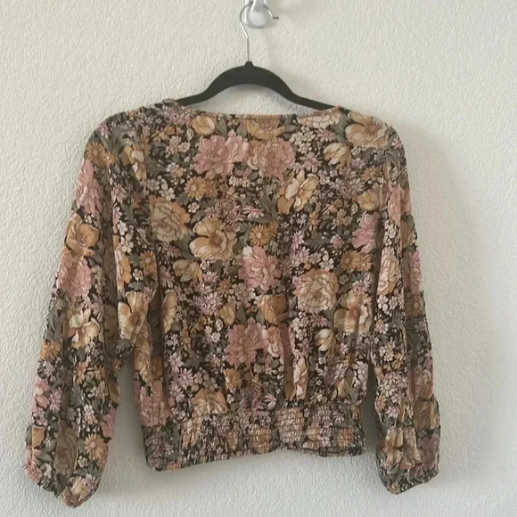 American Eagle top size M - Picture 9 of 13